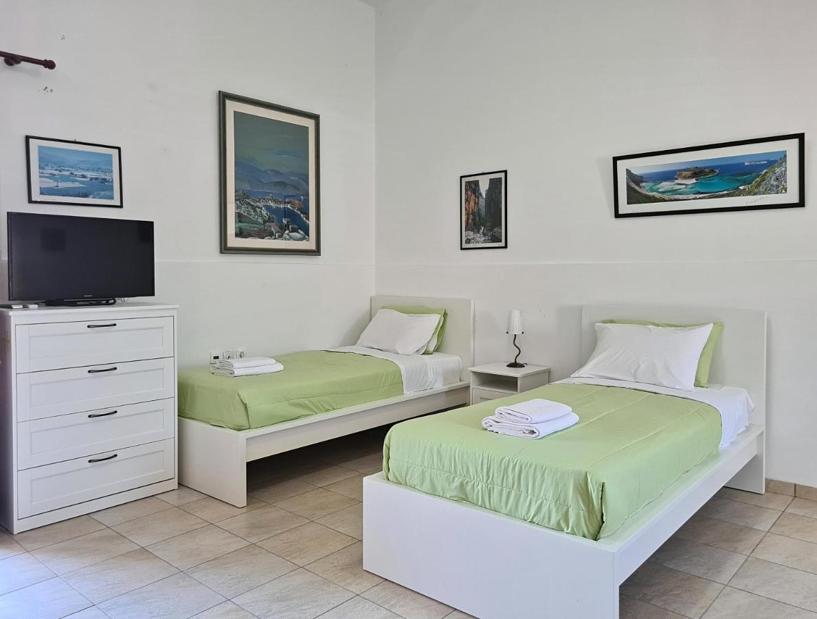 Enastron Vacation House Киссамос Экстерьер фото